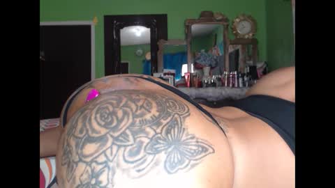 Snapshot of abigail_luv chatting on 3, 10, 2025 Abigail online show from 3, 10, 2025