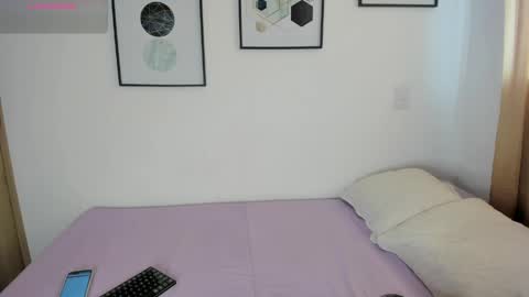 abigail online show from 22, 4, 2026