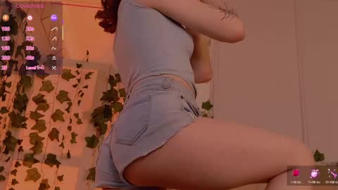 Snapshot of abigailforl chatting on 15, 5, 2026 abigailforl online show from 15, 5, 2026