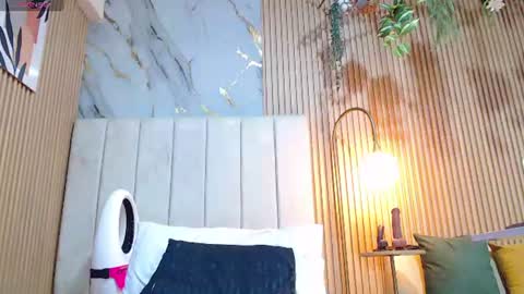 abigailowensss online show from 27, 7, 2026