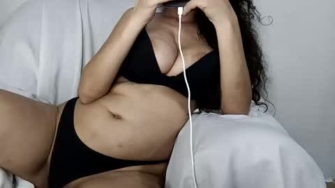 Snapshot of abril2026 chatting on 8, 3, 2026 abril2026 online show from 8, 3, 2026