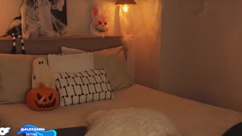 Snapshot of abril_w18 chatting on 16, 10, 2025 My name is Alexa. Please say hello I like to chat with you. If you have requests please use tip online show from 16, 10, 2025