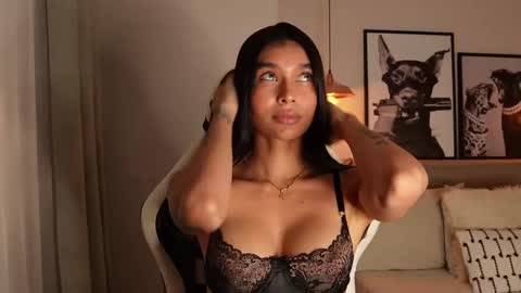 Snapshot of abril_w18 chatting on 11, 11, 2025 My name is Alexa. Please say hello I like to chat with you. If you have requests please use tip online show from 11, 11, 2025