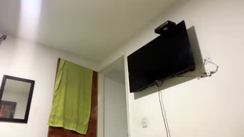 Snapshot of abrilsantosxo chatting on 11, 6, 2026 abrilsantosxo online show from 11, 6, 2026