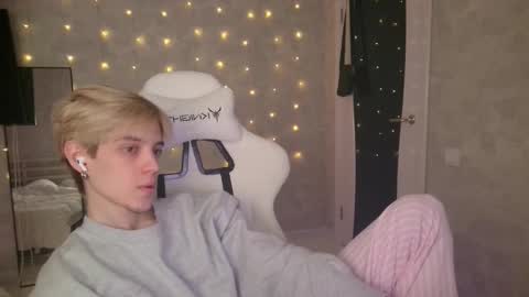 Nick online show from 2, 2, 2026