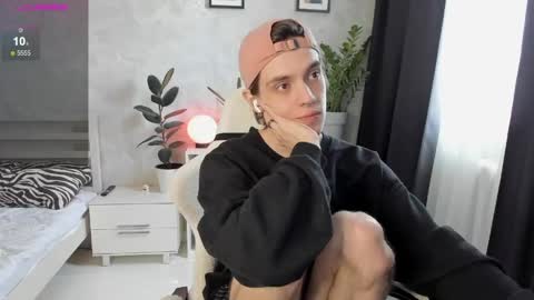 Nick online show from 9, 6, 2026