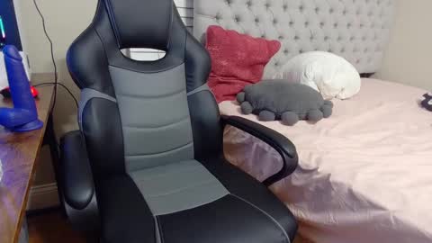 ac1d3athz online show from 4, 2, 2025