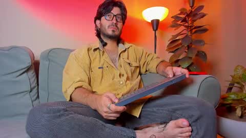 R. online show from 15, 9, 2025