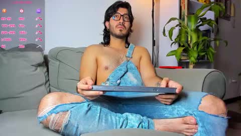 R. online show from 24, 11, 2025