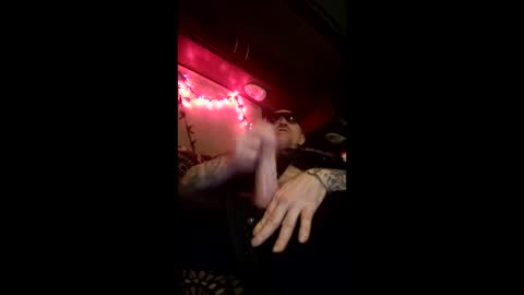 Snapshot of act_right_dub420 chatting on 14, 3, 2026 act_right_dub420 online show from 14, 3, 2026