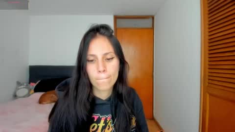 Helena online show from 28, 4, 2026