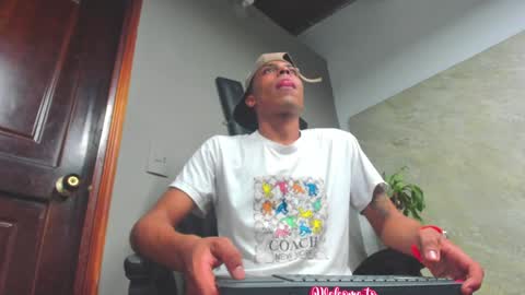 ada_brooke online show from 30, 1, 2025