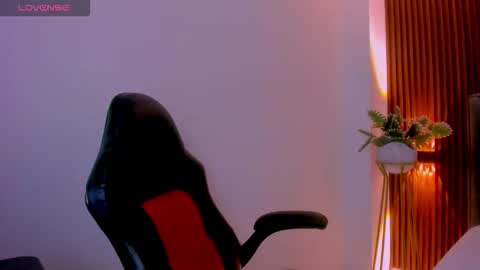 Snapshot of ada_oconnor_x_ chatting on 18, 10, 2025 ada oconnor x ..flaca..bella online show from 18, 10, 2025