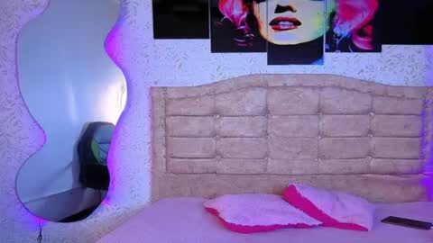 adalya_x online show from 10, 6, 2026