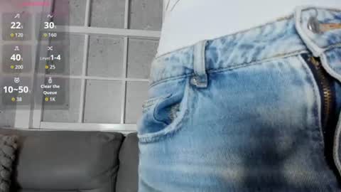 Adalyn Cute online show from 24, 6, 2026