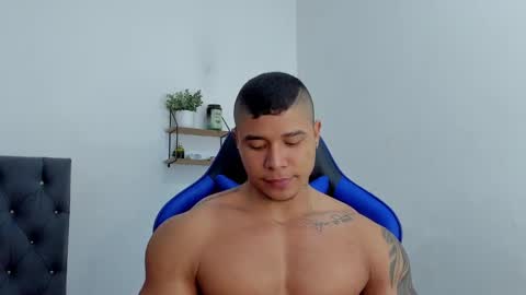 adam boss online show from 25, 9, 2025