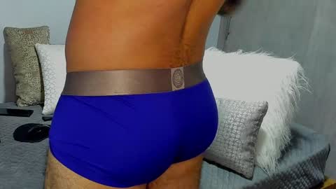 Snapshot of adam_clarke chatting on 17, 1, 2025 adam clarke online show from 17, 1, 2025