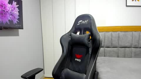 Snapshot of adam_clarke chatting on 4, 2, 2025 adam clarke online show from 4, 2, 2025