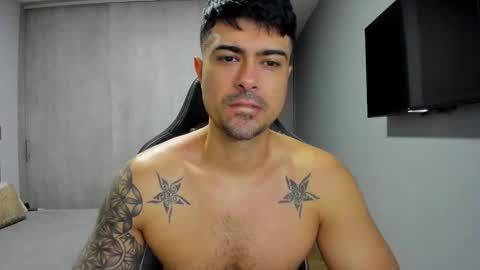 Snapshot of adam_clarke chatting on 22, 2, 2025 adam clarke online show from 22, 2, 2025