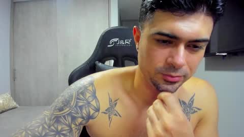 Snapshot of adam_clarke chatting on 8, 3, 2025 adam clarke online show from 8, 3, 2025