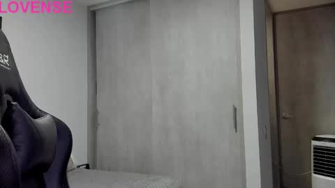 Snapshot of adam_clarke chatting on 21, 9, 2025 adam clarke online show from 21, 9, 2025