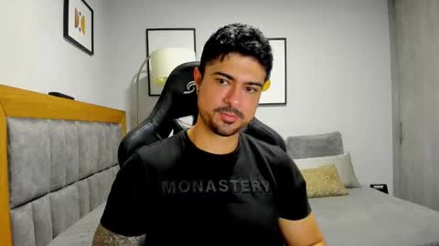 Snapshot of adam_clarke chatting on 22, 10, 2025 adam clarke online show from 22, 10, 2025