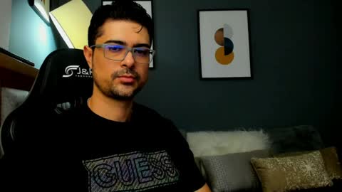 adam clarke online show from 26, 5, 2026