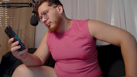 Snapshot of adam_coxxx chatting on 3, 12, 2025 adam_coxxx online show from 3, 12, 2025