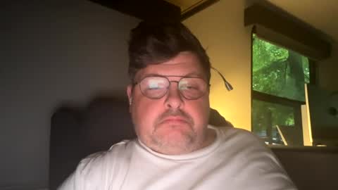 Snapshot of adam_d215 chatting on 27, 7, 2026 adam_d215 online show from 27, 7, 2026