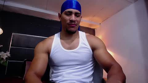 adam_fit19cm online show from 17, 9, 2025