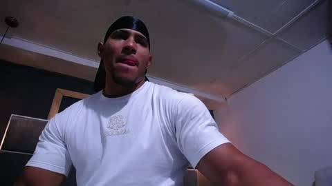 adam_fit19cm online show from 4, 6, 2026