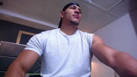 adam_fit19cm online show from 6, 6, 2026