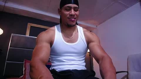 adam_fit19cm online show from 8, 6, 2026