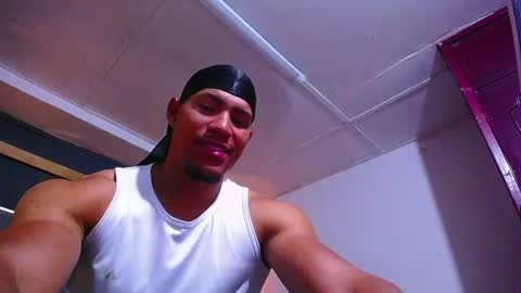 adam_fit19cm online show from 28, 7, 2026