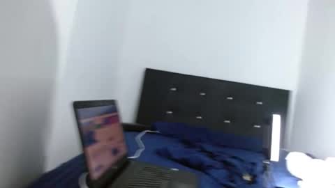 adam shilder7 online show from 18, 12, 2025