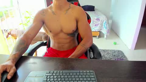 Adam Valencia online show from 28, 9, 2025