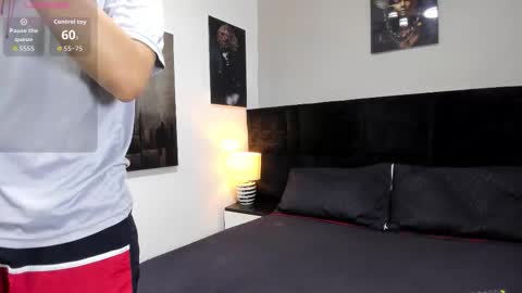 adam_walker_1 online show from 21, 3, 2026