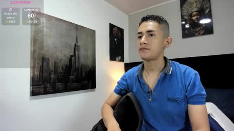 adam_walker_1 online show from 23, 3, 2026