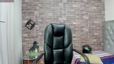 Adam online show from 10, 12, 2024