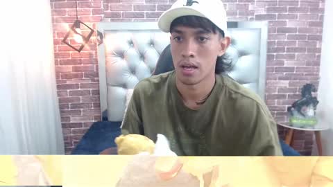 Adam online show from 2, 3, 2025