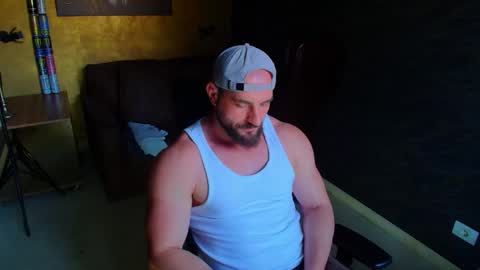 Snapshot of adamjameson chatting on 7, 5, 2026 AdamJameson online show from 7, 5, 2026