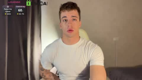 Hi Im Adam Glad to see u here 3 And its my first day online show from 25, 4, 2026