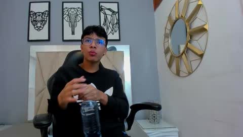 Adams Bobby online show from 15, 3, 2026