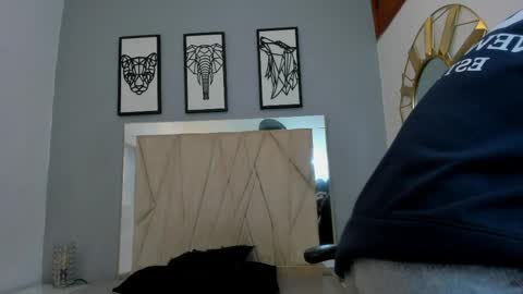 Adams Bobby online show from 16, 4, 2026