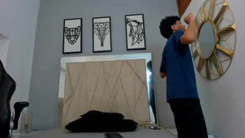 Adams Bobby online show from 20, 4, 2026