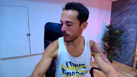 Snapshot of adams_sanz chatting on 4, 3, 2026 Im Adams Sanz online show from 4, 3, 2026