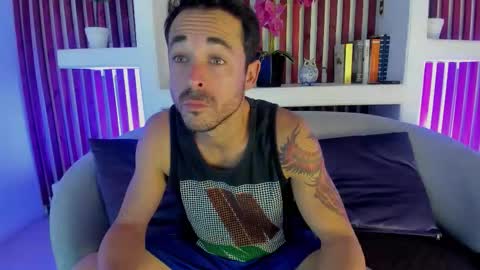 Snapshot of adams_sanz chatting on 5, 3, 2026 Im Adams Sanz online show from 5, 3, 2026