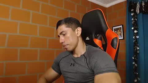 Adan Sin online show from 25, 1, 2025