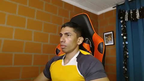 Adan Sin online show from 6, 2, 2025