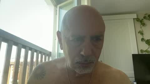 add_me_2 online show from 25, 6, 2026